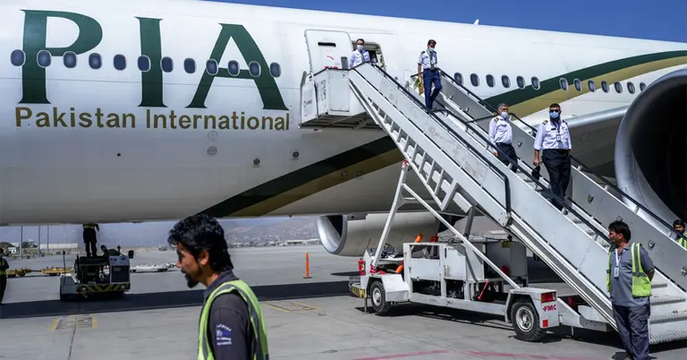 পাকিস্তান ইন্টারন্যাশনাল এয়ারওয়েজের একটি বিমান